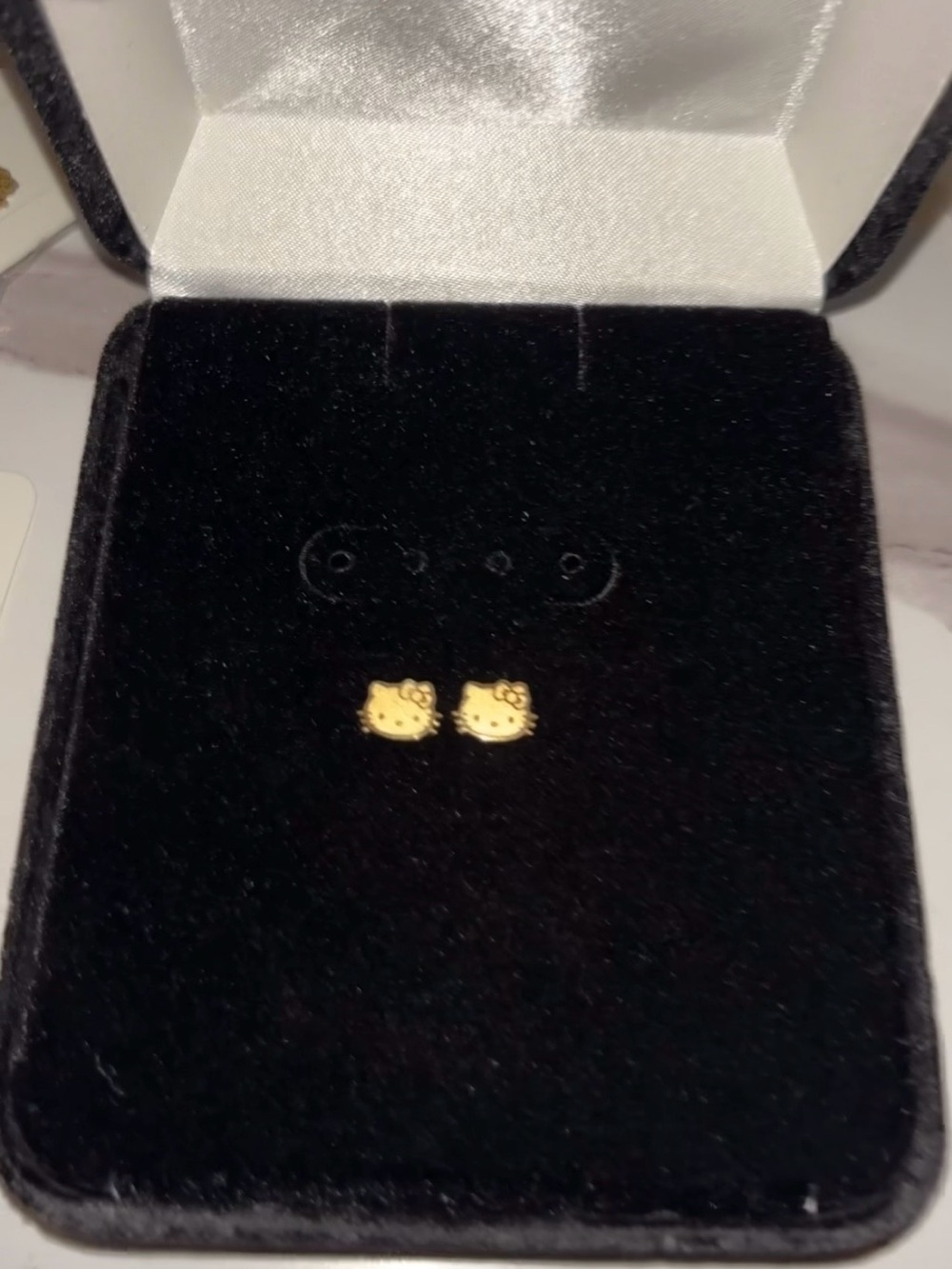 Hello Kitty Gold Tone Mini Cat Face Stud Earrings 18k Gold